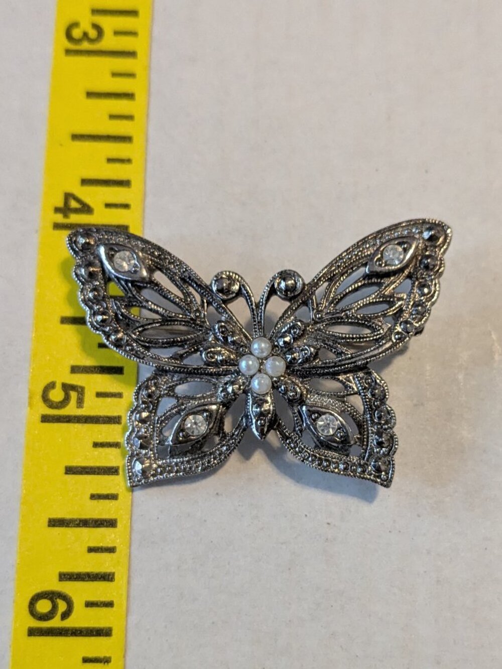 Vintage AVON Butterfly Filigree Openwork Wing Rhinestone Faux Pearl Brooch Pin